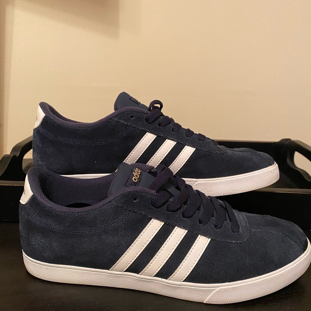 Adidas Neo Women’s Sneaker